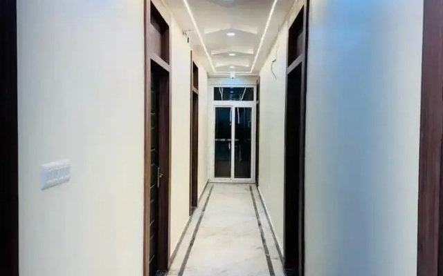 Kashvi hotels