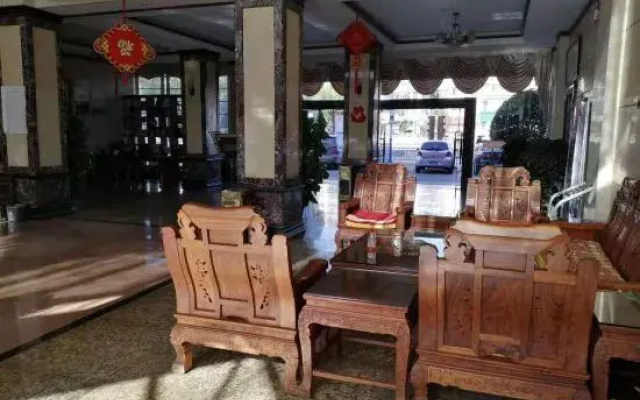 Pu'er Kunman Hotel