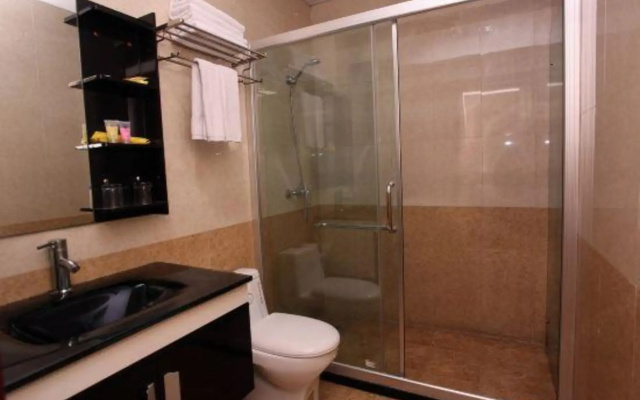 Gongbaofu Hotel