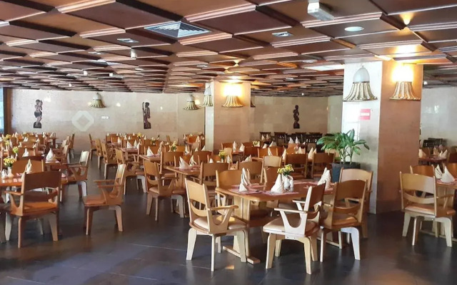 Курортный отель Imperial Resort Beach Hotel
