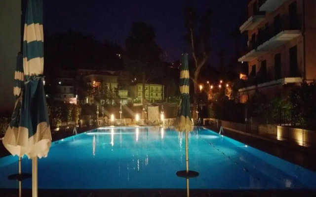 Appartamento Vista mare con Piscina Cala di Sole