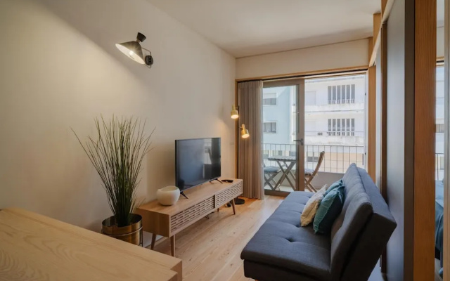 Feel Corporate Housing Campanh 10