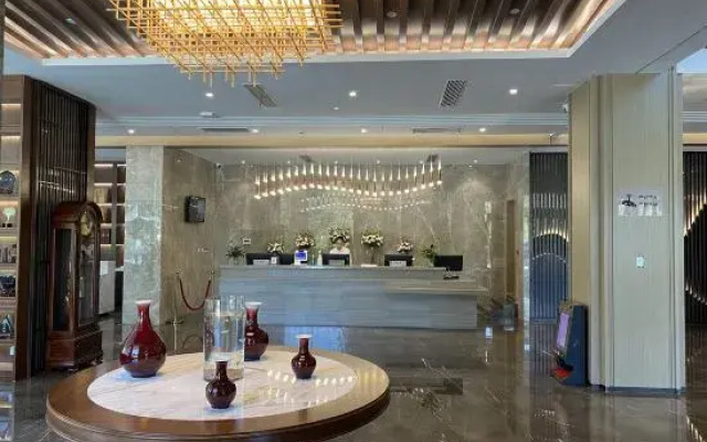 Tai'an Forest Hot Spring Resort Hotel