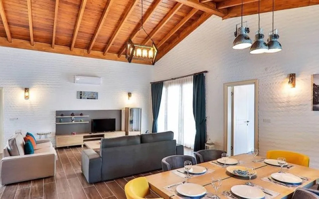 Villa Sunny-1