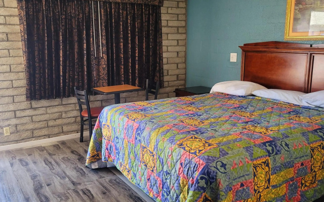 Economy Inn