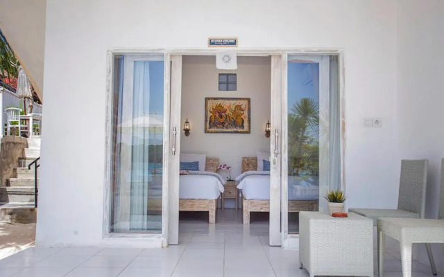 The Waterfront Beach House