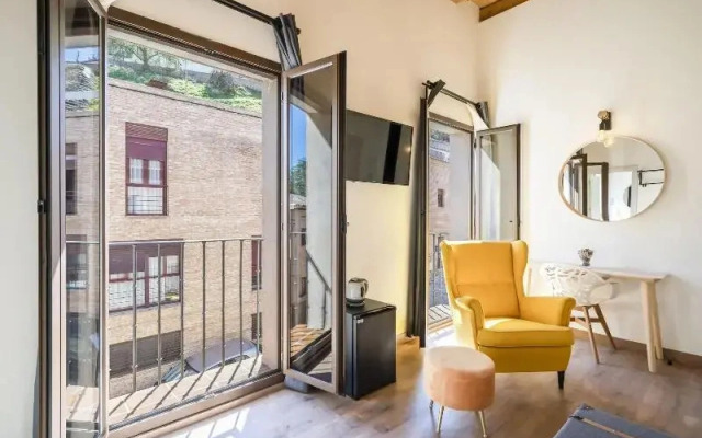 Dobo Azacanes Hostal