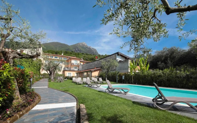 Corte Benaco by Wonderful Italy - Custoza