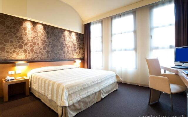 Отель HC3 Hotel Италия, Болонья - 1 отзыв об отеле, цены и фото номеров - забронировать отель HC3 Hotel онлайн комната для гостей