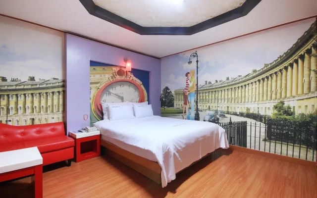 Iksan Hotel Curve