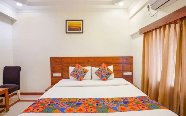 Hotel Savi Inn
