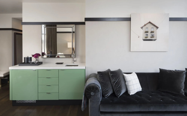 Kimpton Journeyman Hotel by IHG