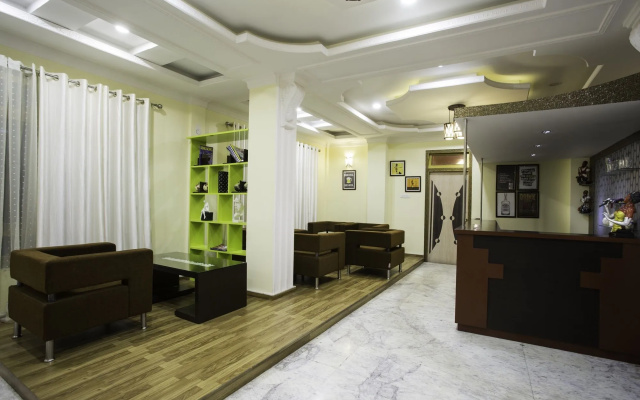 Golden Star Continental & Spa