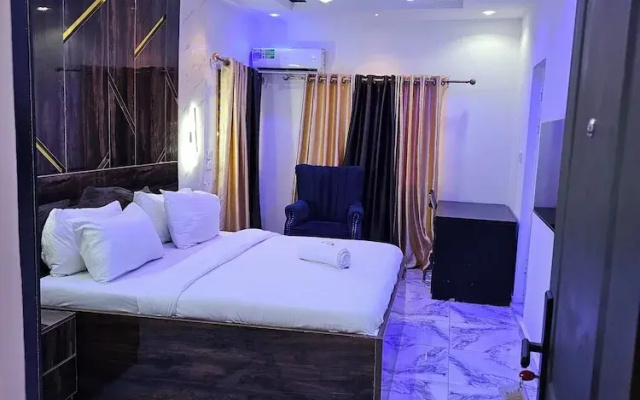 Vinchee Suites