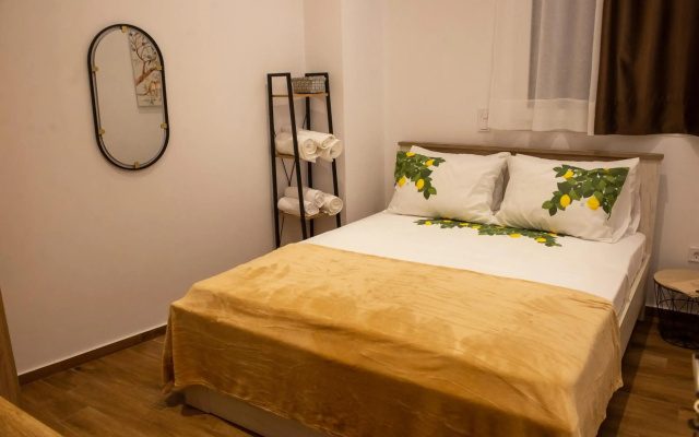 Lemon Garden Stylish private apartment