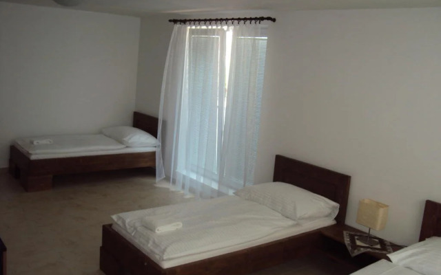 Motel Senec