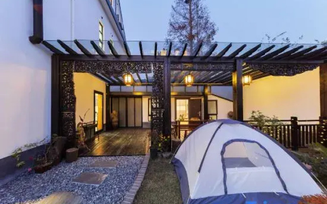 Yueyingju Homestay