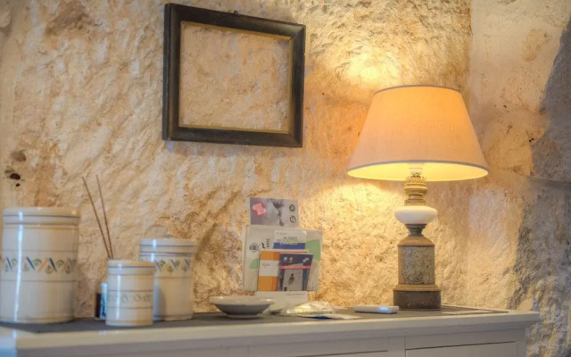 La Lamia 1864 Ostuni by Typney