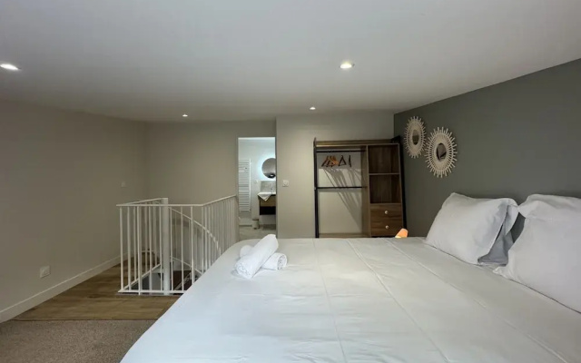 Duplex in Le Mans Near 24 Hours Circuit