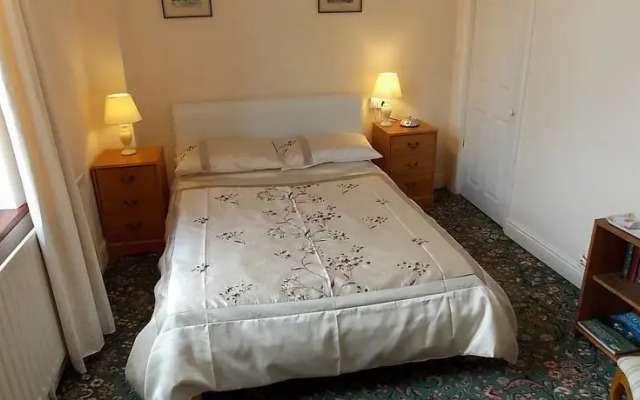 Mayfield Guest House
