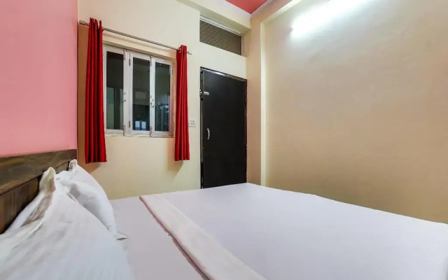 Hotel Sapphire by OYO Rooms