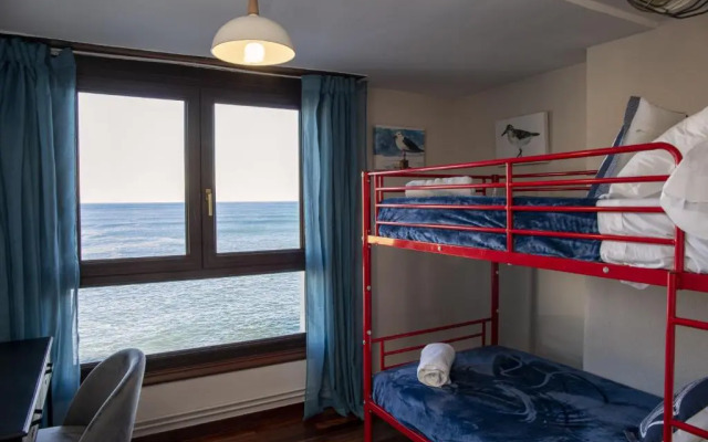 Sea Coast Lekeitio by HomeBilbao