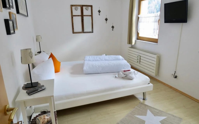 Apartment Mezpra