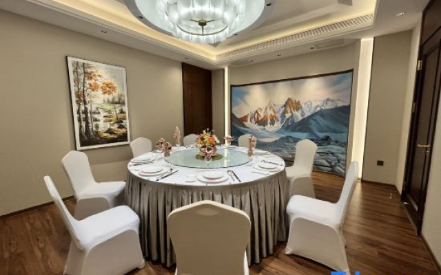 Laiyuan Hotel