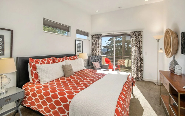 Fremont Jet City Townhome