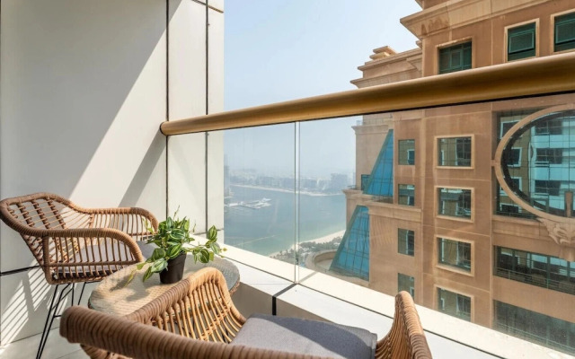 Gala Guests - Elite Residences Suites