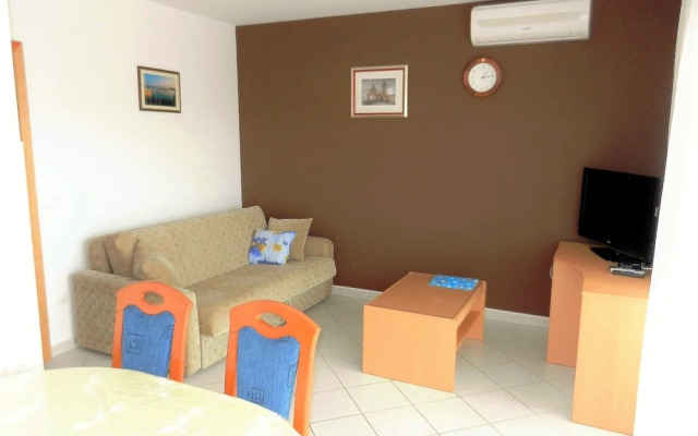 Apartments Aurel