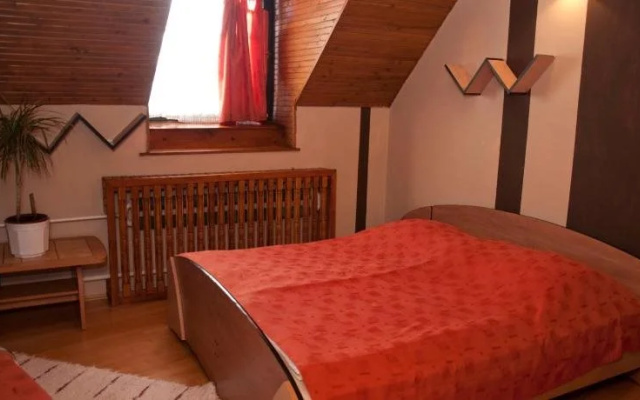Boszorkány Tanya Étterem És Panzió