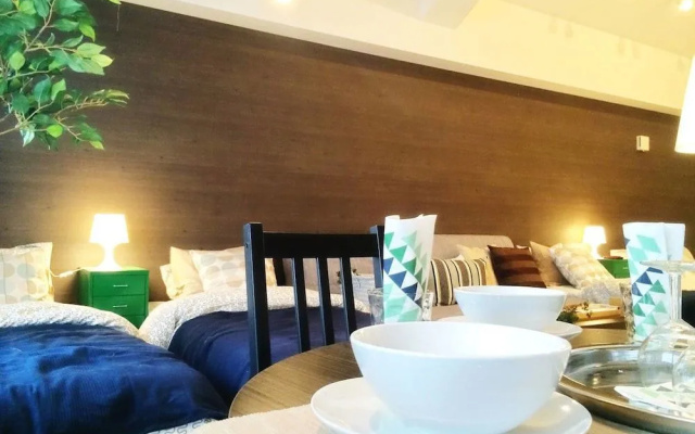 nid NAMBA at Residence East