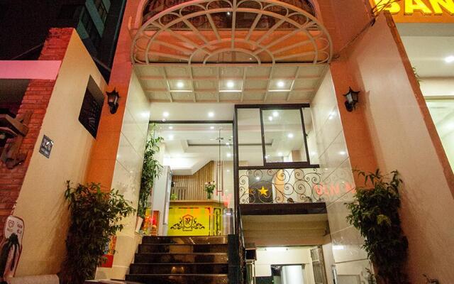 Yen Indochine Hotel Нячанг вид на фасад