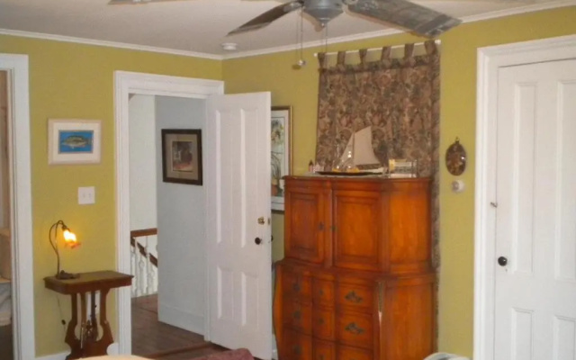 The Stirling House B&B Greenport
