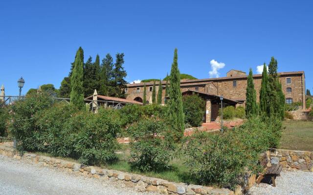 Отель Antico Borgo Casalappi вид на фасад