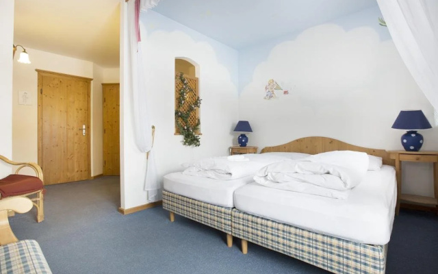Heart Hotel Widmoos
