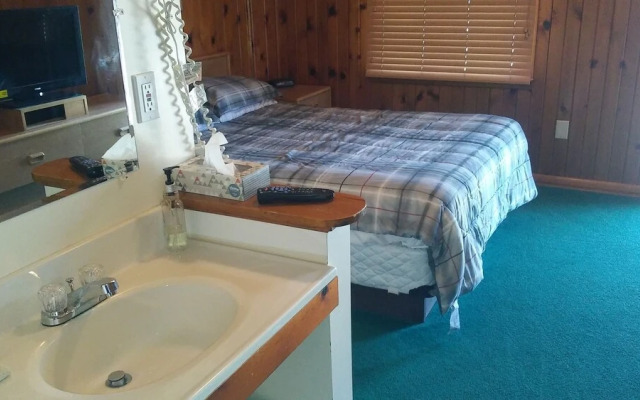 Meadow Park Motel & RV Park