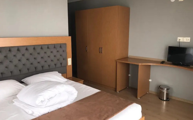 Greenlife Hotel