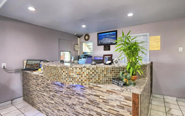 Econo Lodge Austin South