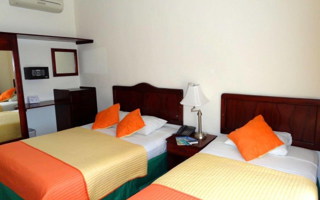 Hotel Costa Azul County Beach in Omoa, Honduras from 116$, photos, reviews - zenhotels.com guestroom