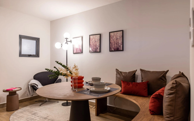 Casai Roma | 1BR | Alameda Central Apartment