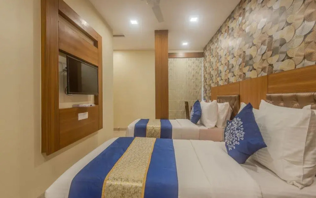 Arton Suites