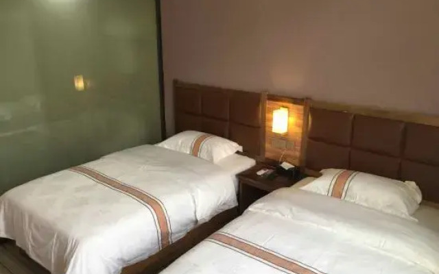 Aiwu Inn Daxin County Detian Waterfall
