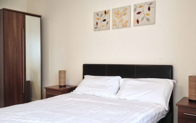 Arinza Apartments
