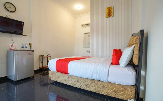 Afifah Homestay Syariah by OYO Rooms
