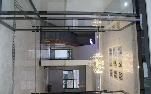 Wuyuan Yuanding Guest House