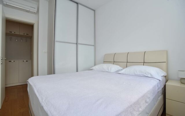 Отель Blue coast Apartments Черногория, Будва - отзывы, цены и фото номеров - забронировать отель Blue coast Apartments онлайн комната для гостей