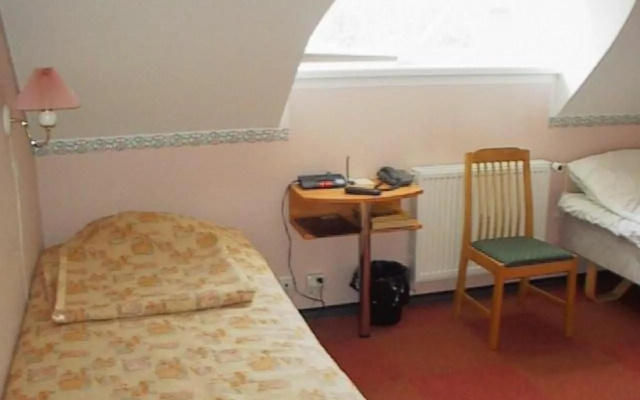 Hotell De Tolly