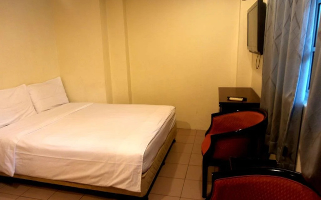 OYO 89688 Alor Street Hotel